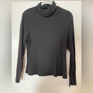 SHEIN Black Ribbed Turtleneck Blouse